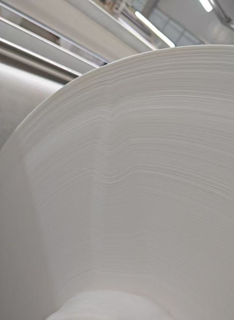 Why does nonwoven fabric get wavy edges?